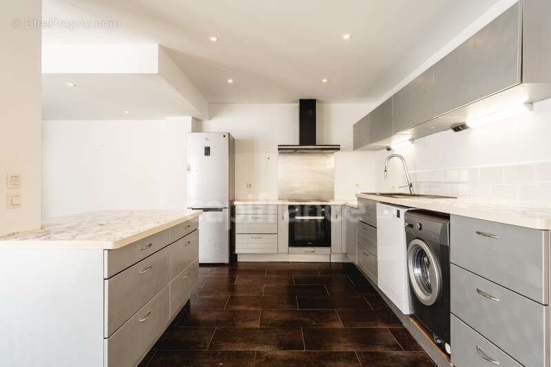 Appartement à DIVONNE-LES-BAINS
