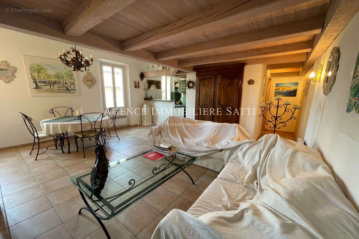 Appartement à SAINT-TROPEZ