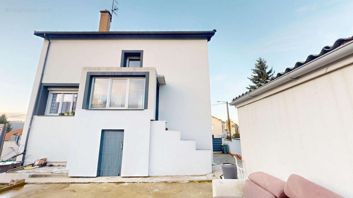 Maison à LA RICAMARIE