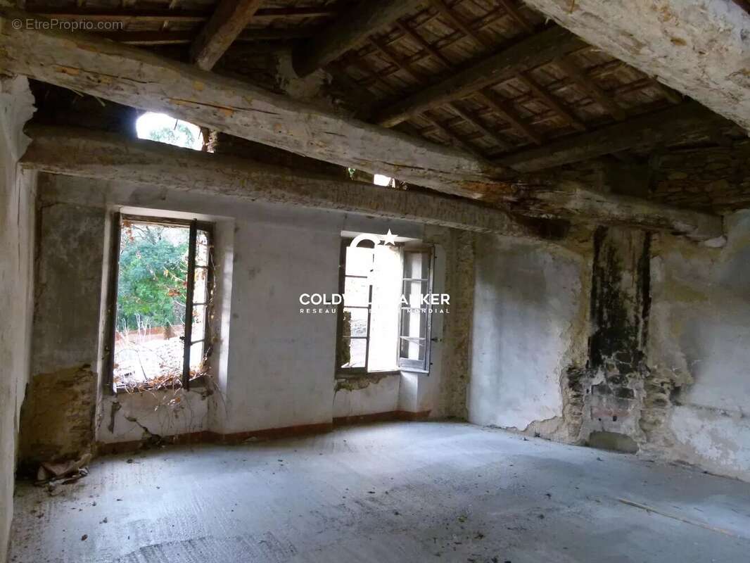 Maison à LA GARDE-FREINET