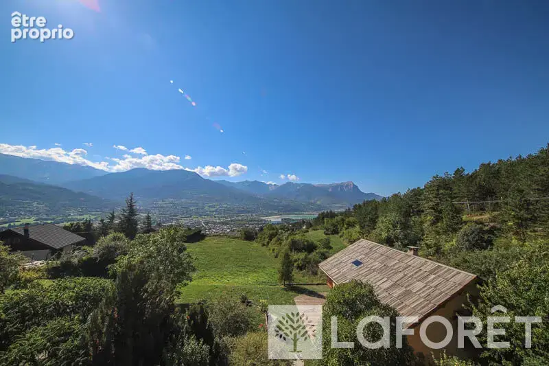 Photo Maison à Embrun au prix de 685 000€