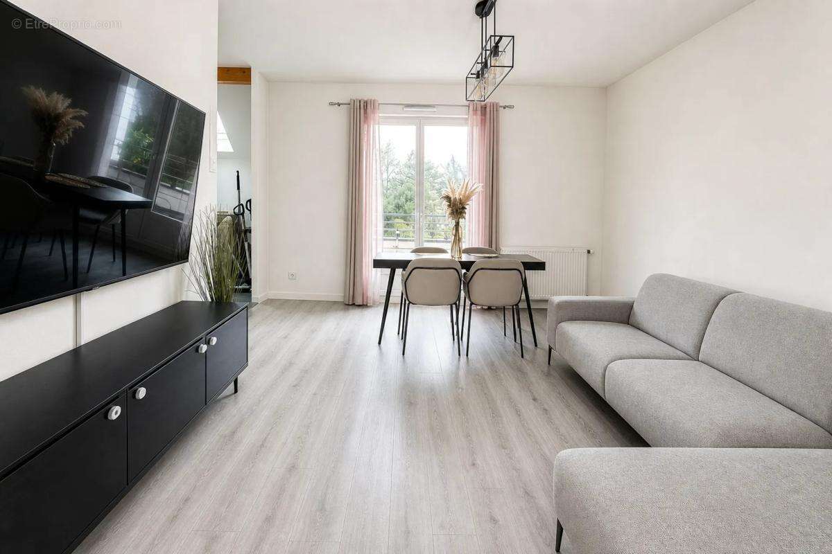 Appartement à VILLIERS-LE-BEL