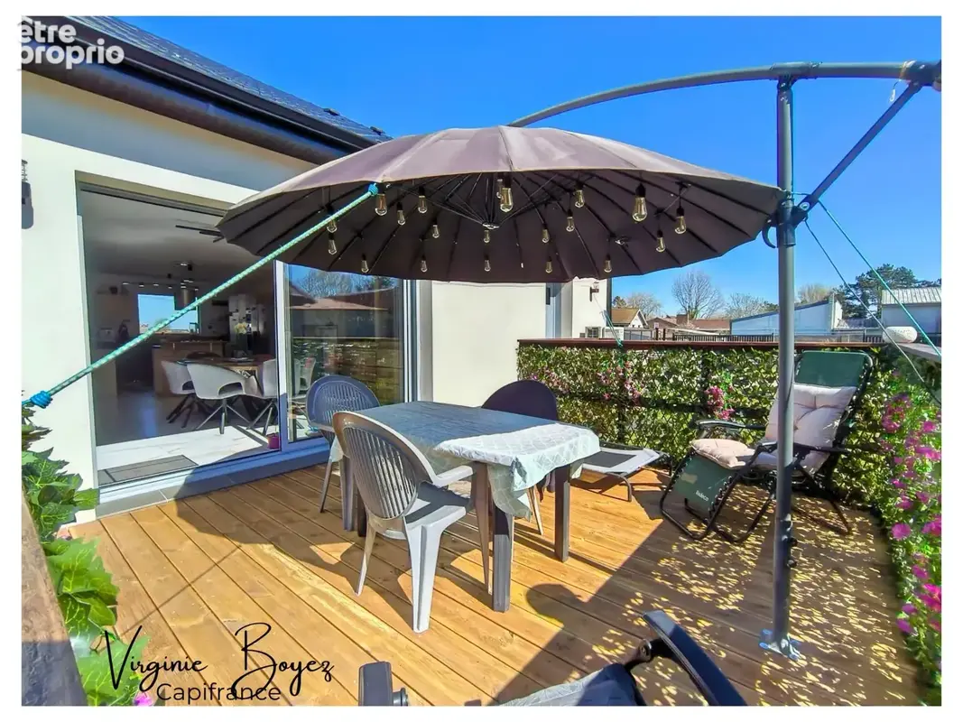 Maison à OYE-PLAGE