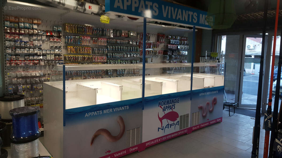 Commerce à FOS-SUR-MER