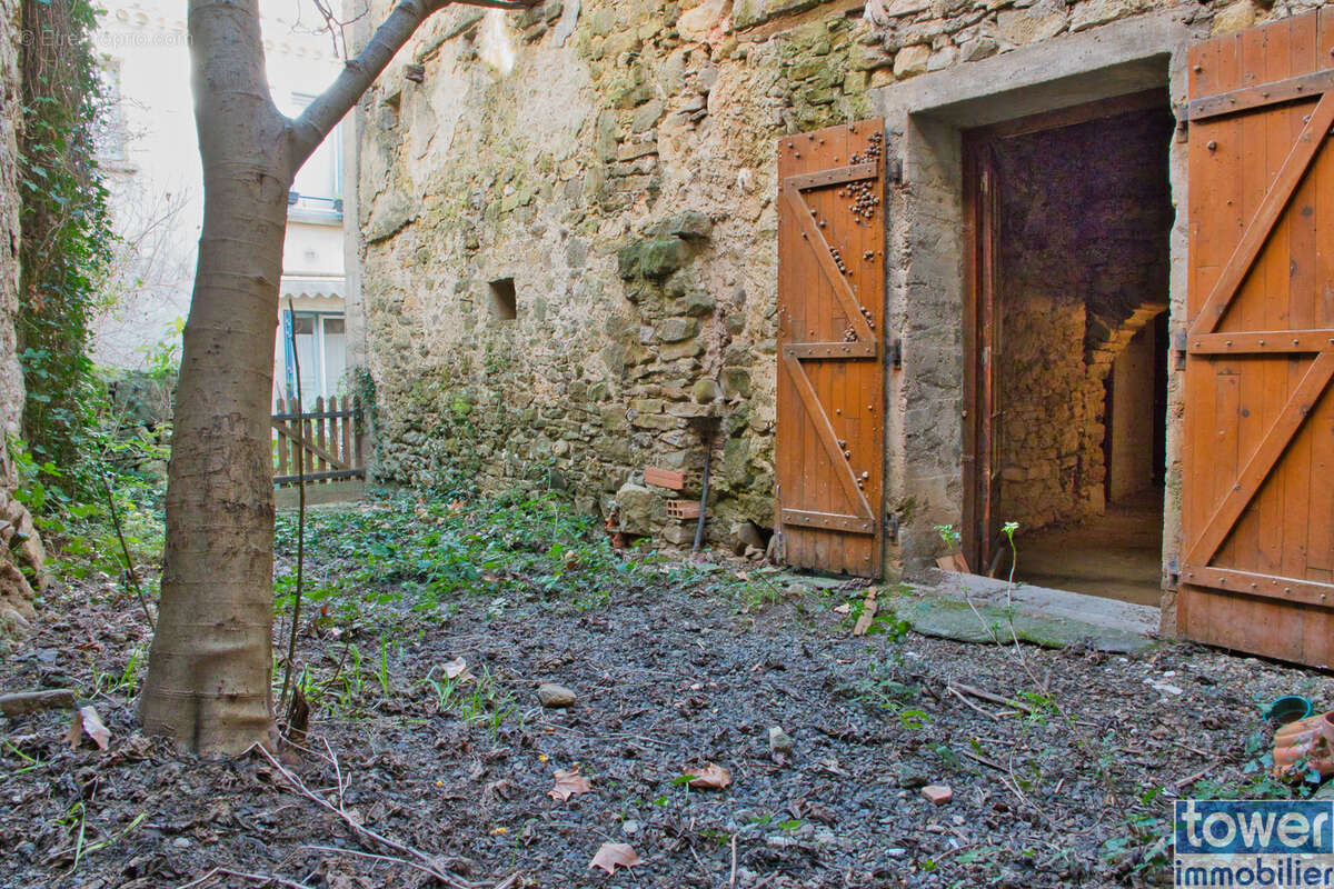 Maison à LABASTIDE-EN-VAL