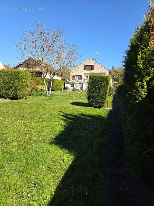 Maison à VILLIERS-LE-MORHIER