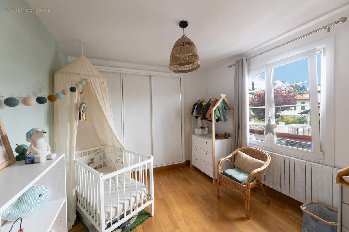 Appartement à CIBOURE