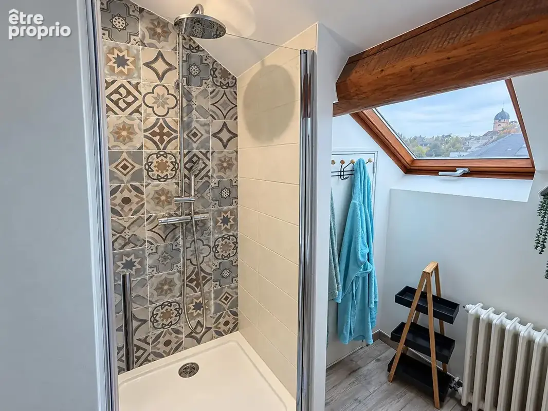 Alençon . Maison de caractère de 212 m², huit chambres et jardin paysager - photo 19