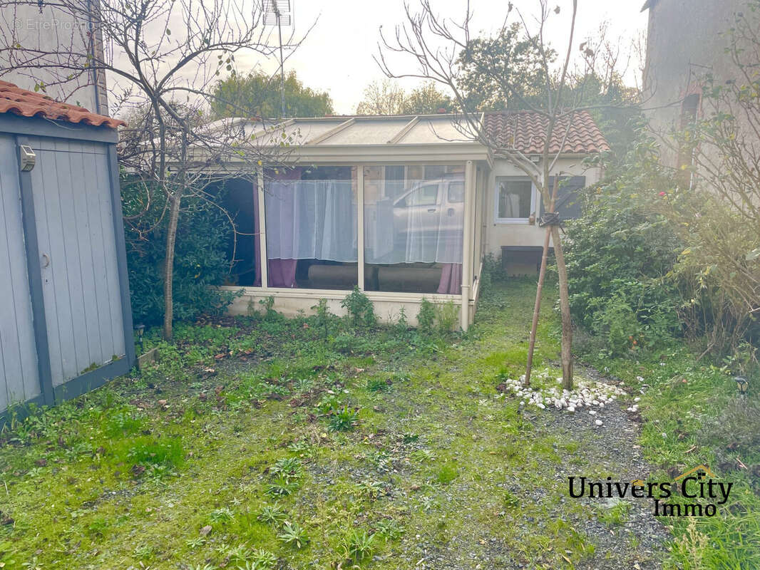 Maison à CORCOUE-SUR-LOGNE