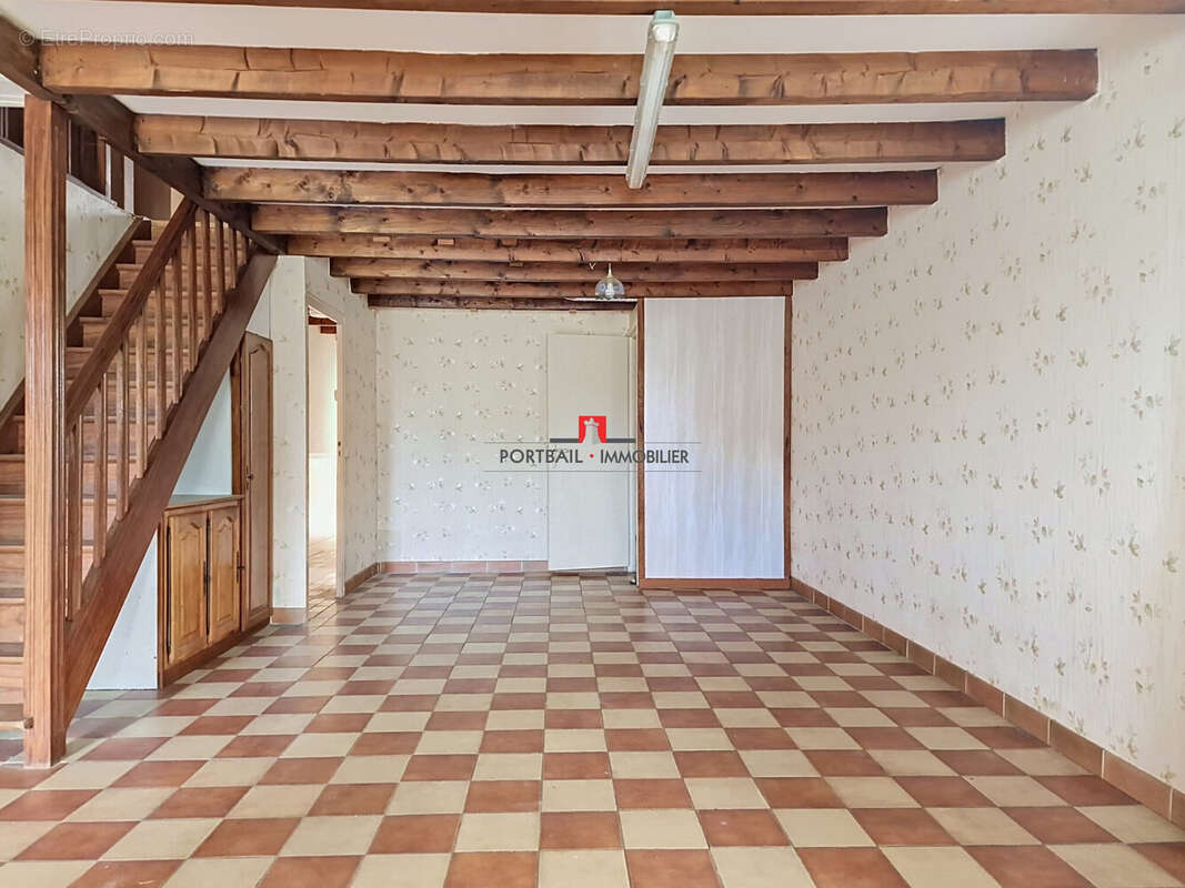 Maison 111 m² à Lansac  - photo 3