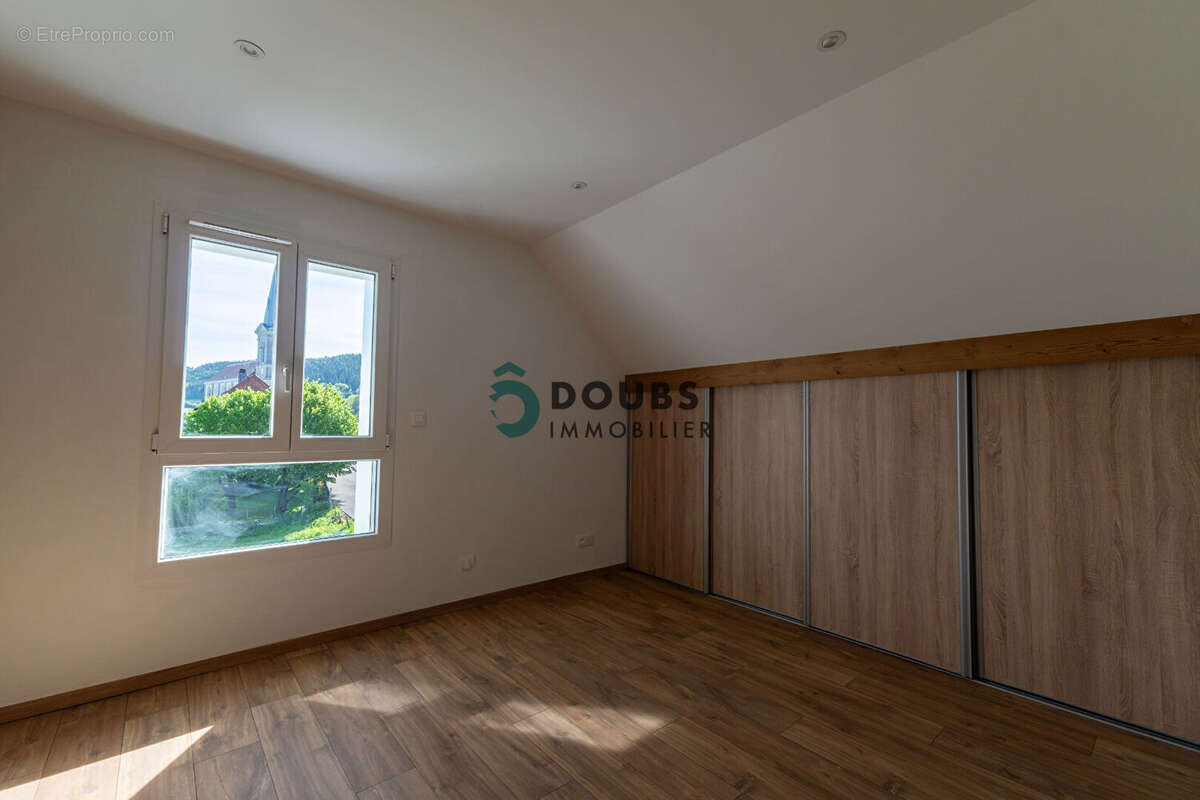 Appartement Fuans 57.88m2 - photo 5