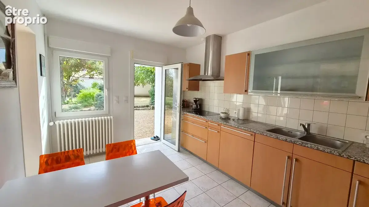 Longère - 160m² -  Ballan Mire - photo 3