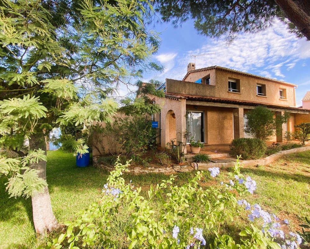 Maison à LA LONDE-LES-MAURES