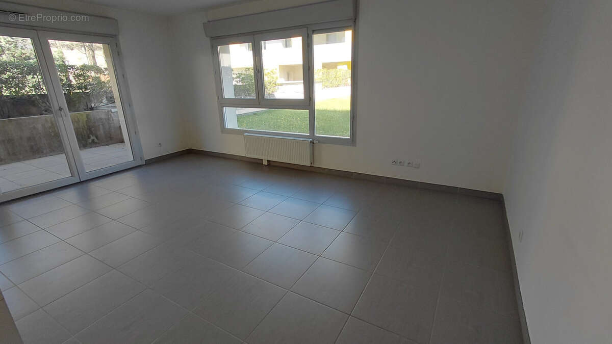 Appartement à MONTELIMAR