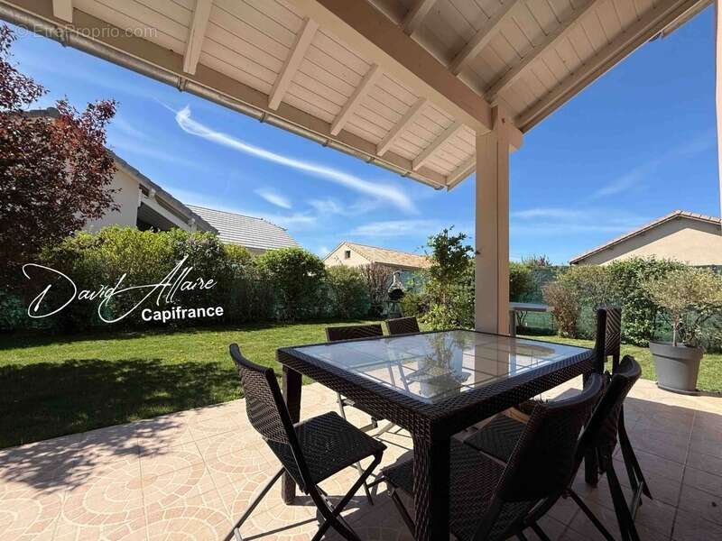 Maison à LA BATIE-NEUVE