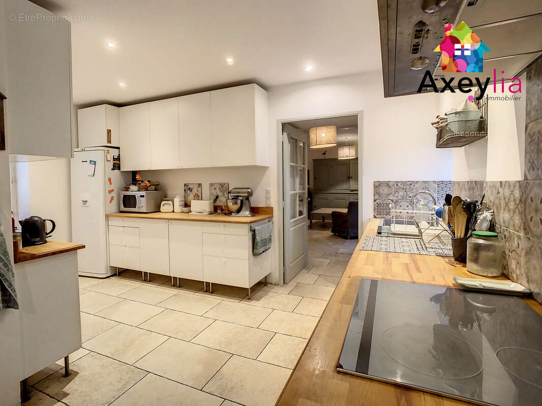 Maison à SAINT-HAON-LE-CHATEL