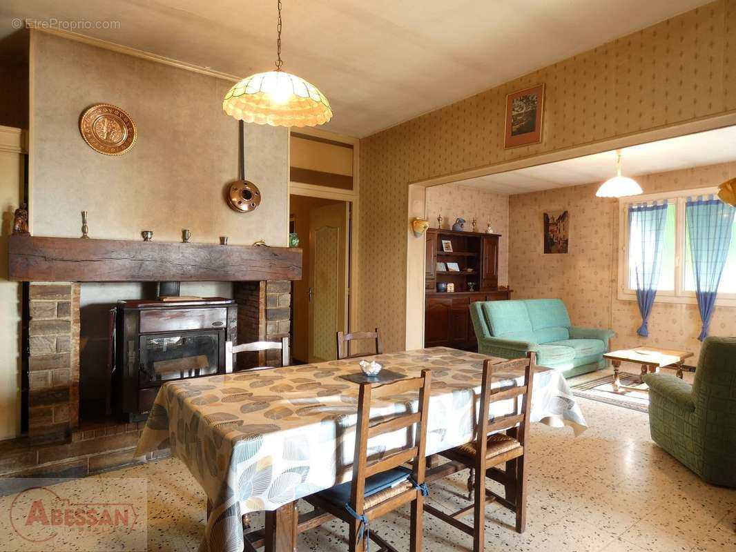 Maison à CORDES-SUR-CIEL