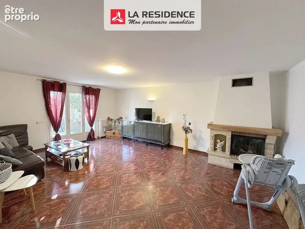 Maison 133 m² à Pierrefitte-Sur-Seine  - photo 2