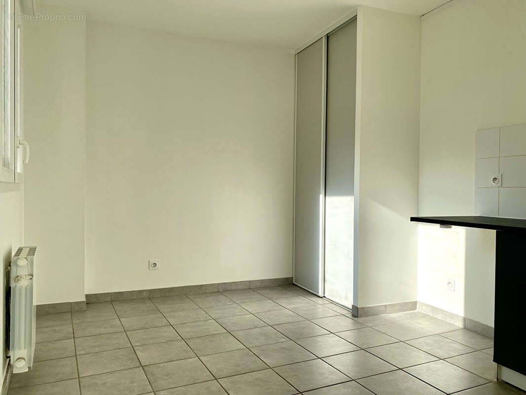 Appartement à OULLINS