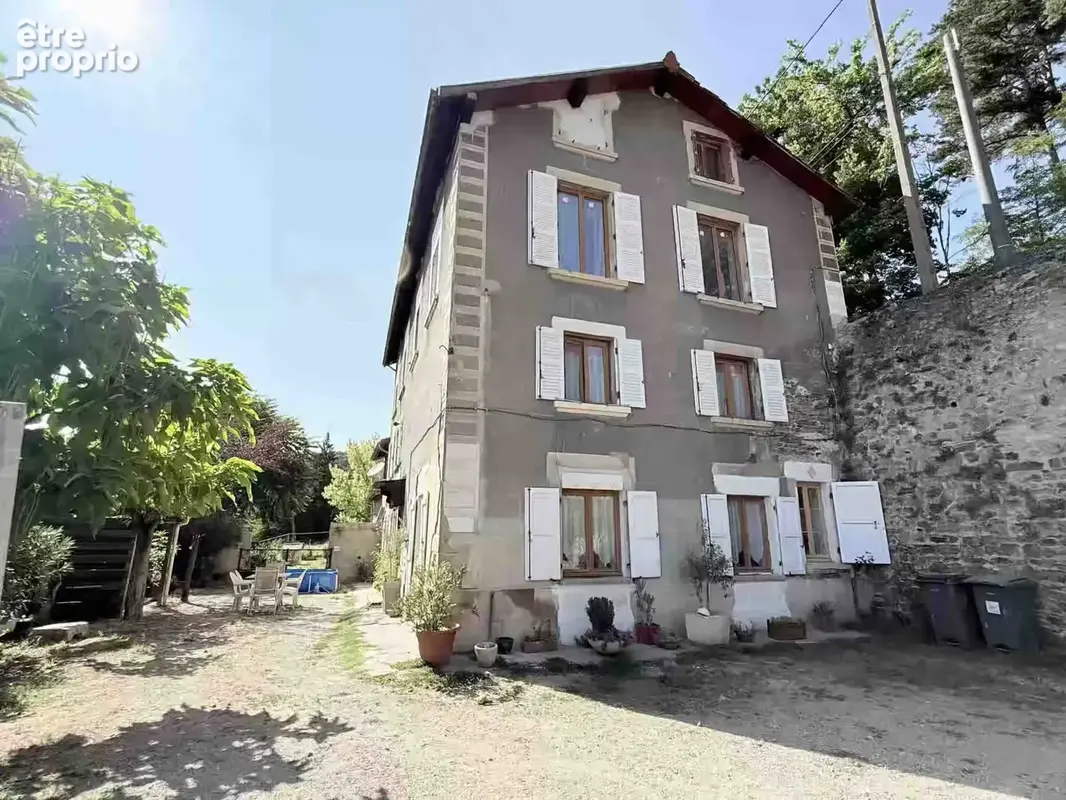 Maison familiale de 246 m2 + maison 104 m2 sur 2500M2 de terrain - photo 21
