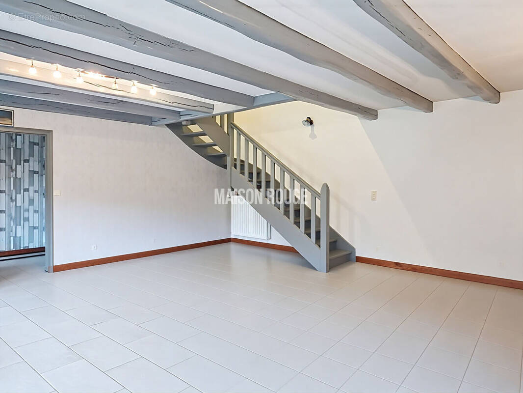 Maison à PLOUGOUMELEN