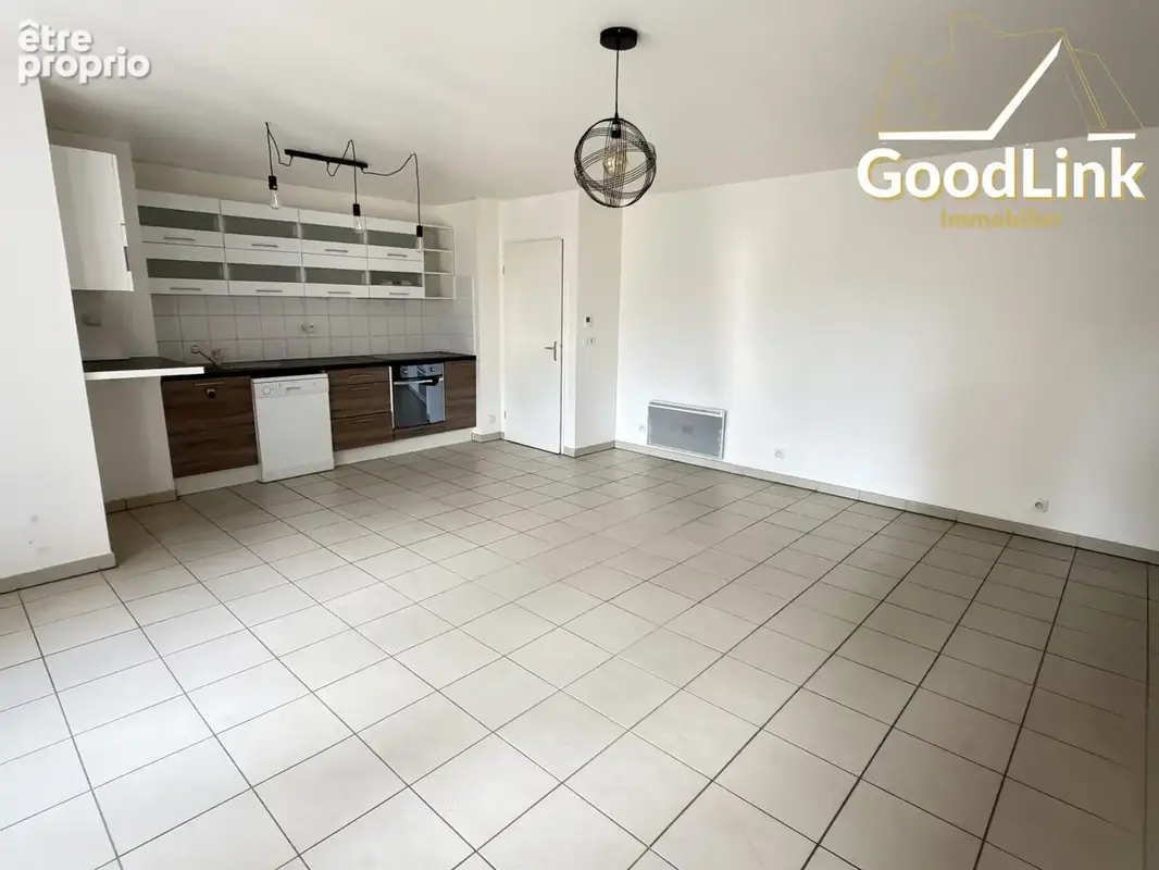 Appartement 4 pièces 85 m² à vendre à Cesson (77240) - photo 2