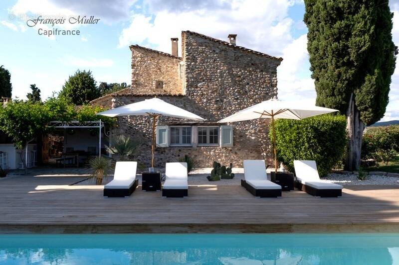 Maison à LES MEES