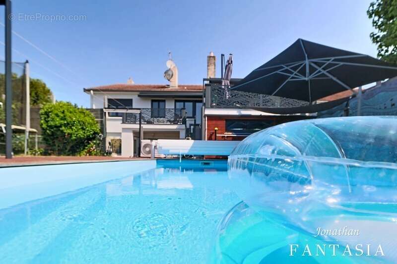 LA MAXE – Maison familiale de 230 m² au sol avec piscine chauffée et généreux espaces extérieurs - photo 54