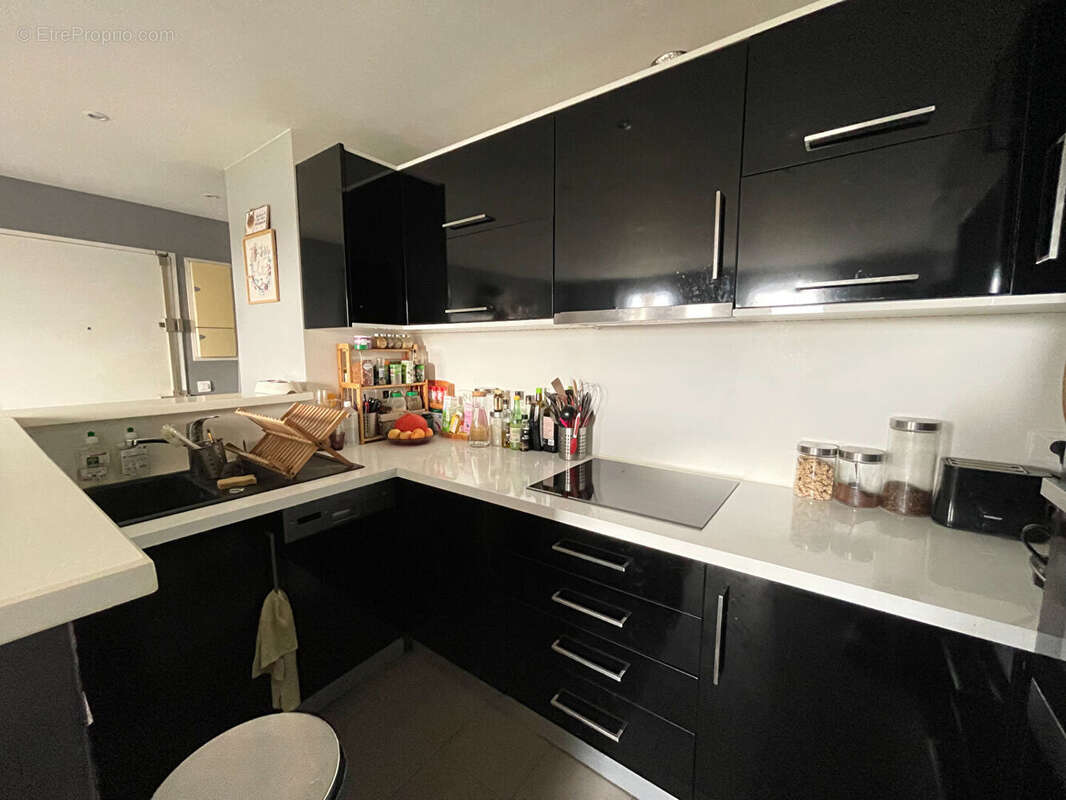 Appartement à SARTROUVILLE