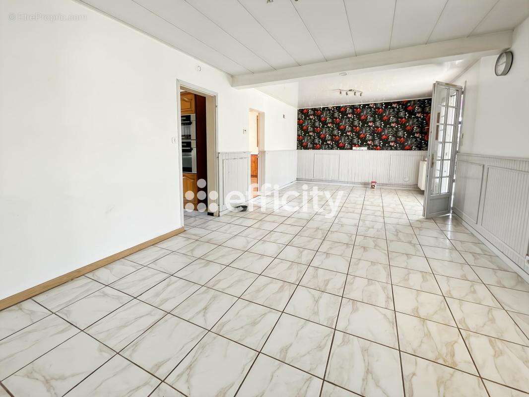 Maison 93 m² à Brem-Sur-Mer  - photo 3