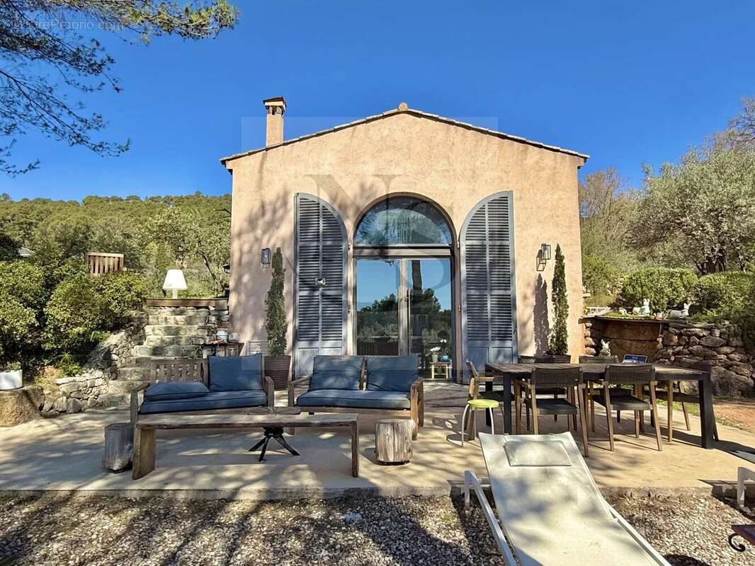 Maison à AIX-EN-PROVENCE