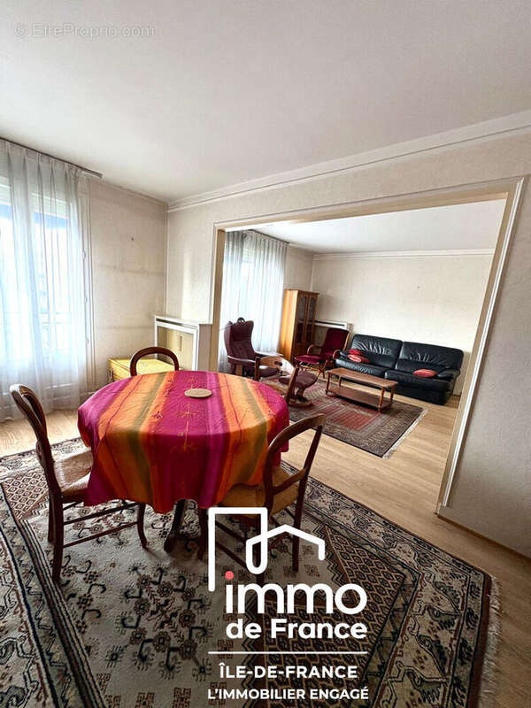 Appartement à ROSNY-SOUS-BOIS