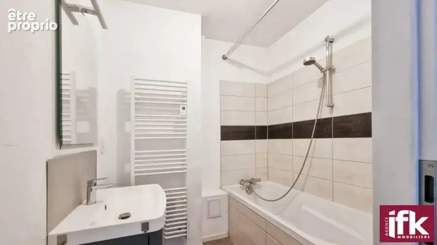 Colmar centre-ville – local de 102,86 m² avec ascenseur - photo 10