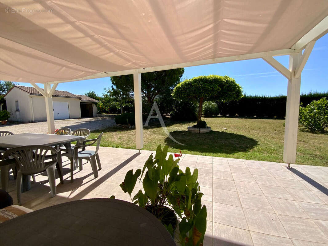 Maison Saint Simon De Bordes 170 m2 - photo 2