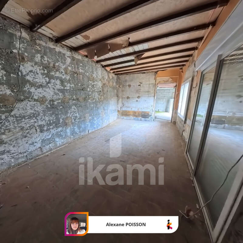 Maison à SAINT-LATTIER