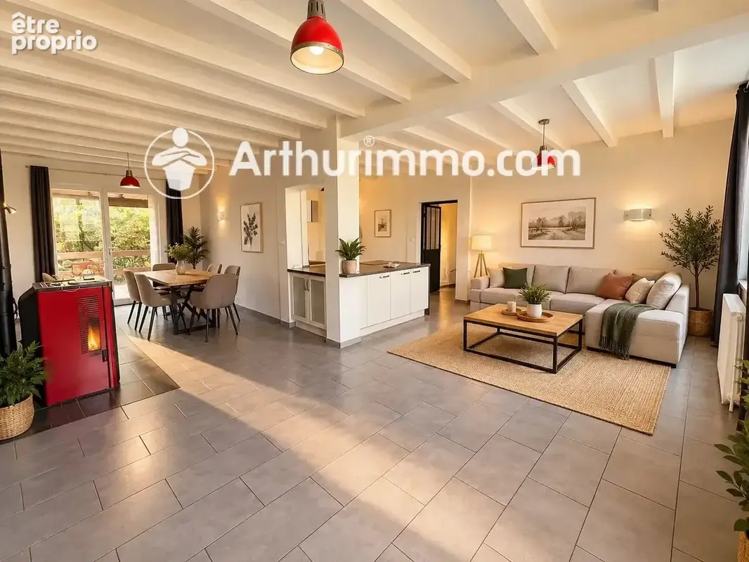 À vendre – maison-appartement avec jardin, terrasse et garage à feyzin - photo 4