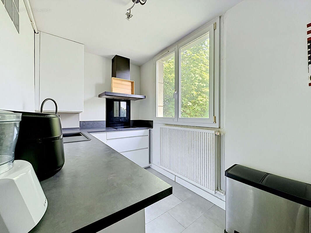 Appartement Neauphle Le Château 3 pièce(s) 59.72 m2 - photo 3