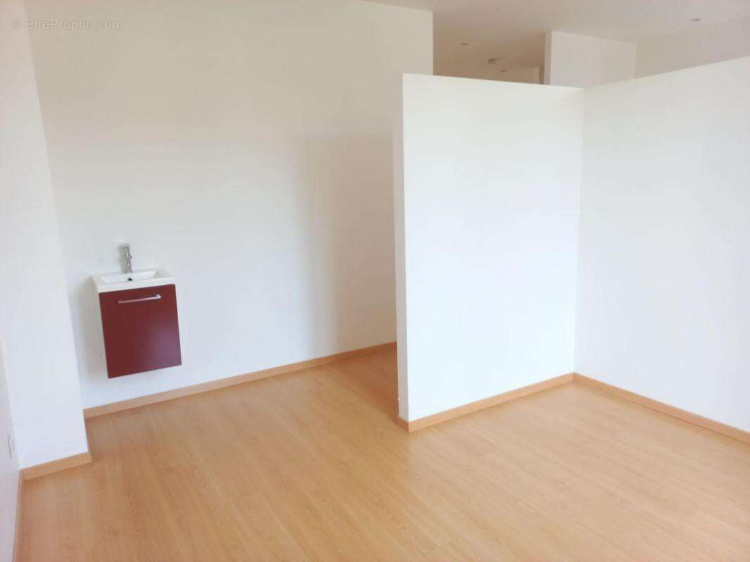 Commerce à L&#039;ARBRESLE