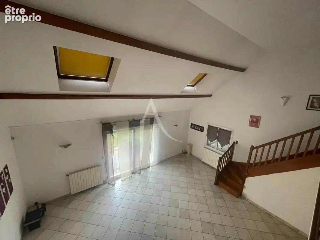 Maison au calme avec de beaux volumes - photo 4