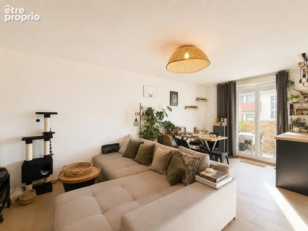 Appartement à VILLE-LA-GRAND