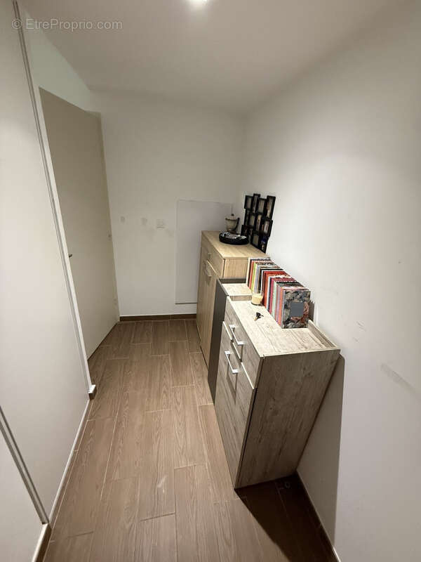Appartement 61 m² à Arles  - photo 10