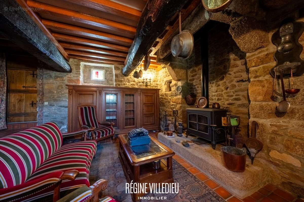 Maison 274 m² à Neville-Sur-Mer  - photo 8