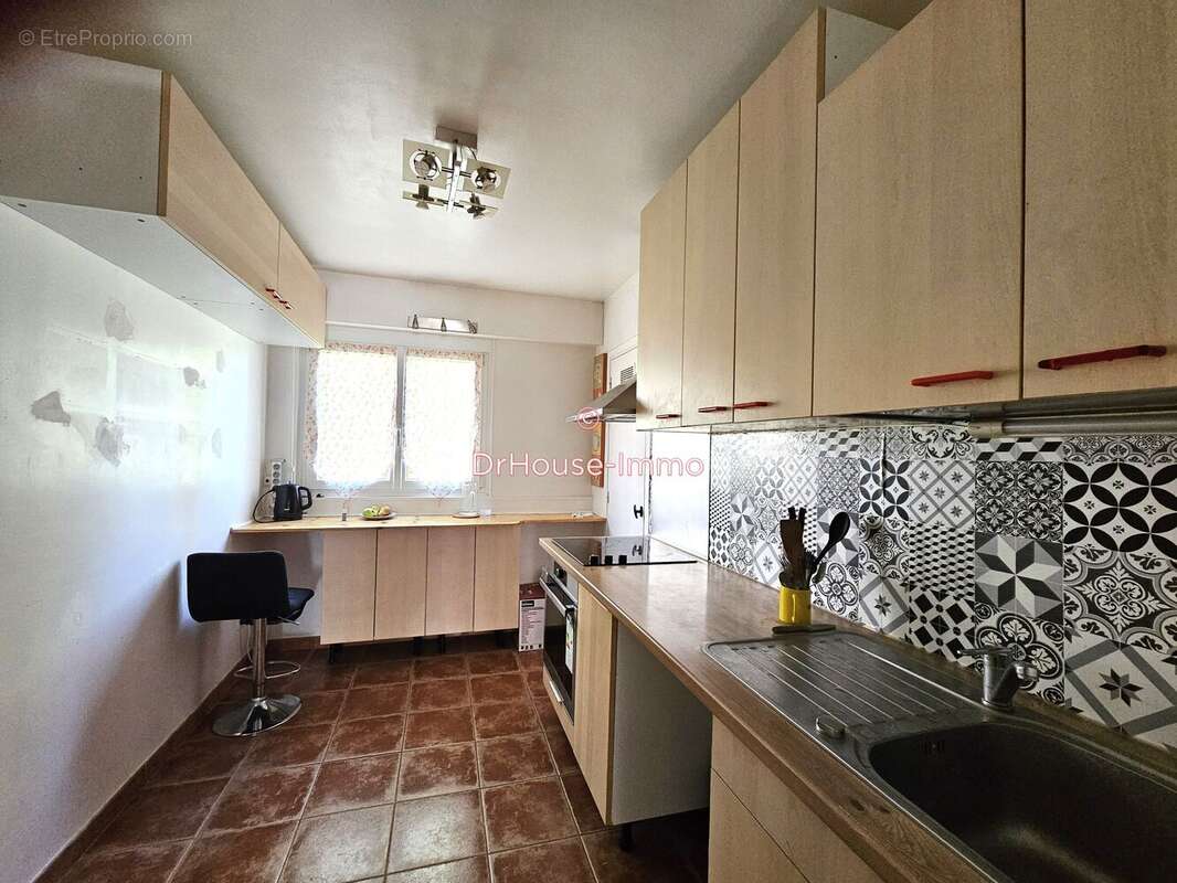 Appartement 105 m² à Saint-Andre-Les-Vergers  - photo 45