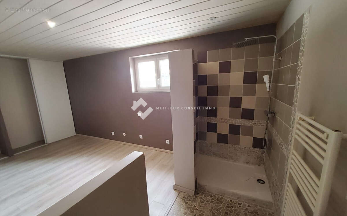 Appartement 414 m² à Gagnieres  - photo 7