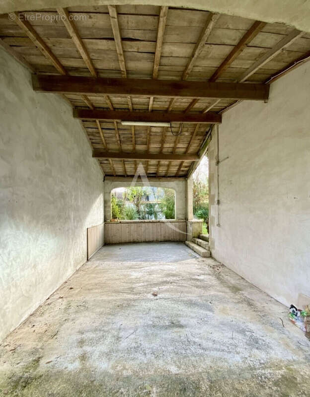 Maison à JONZAC