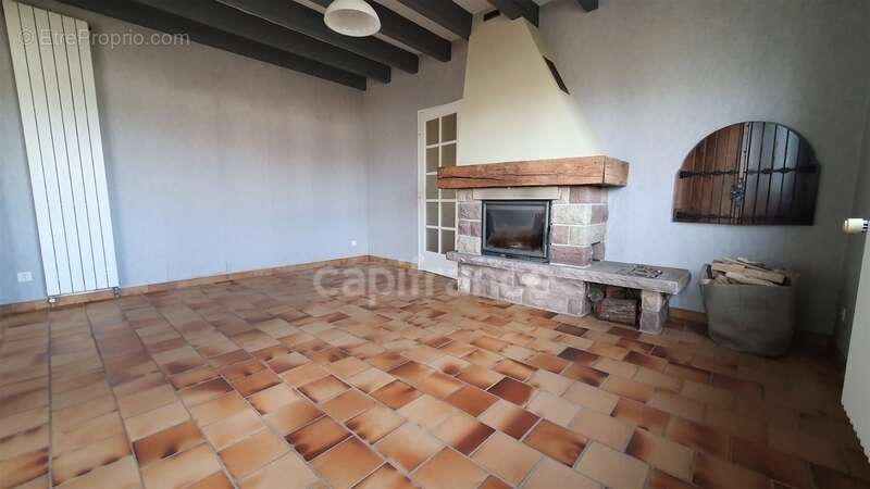 Maison à SAINT-SAUVEUR