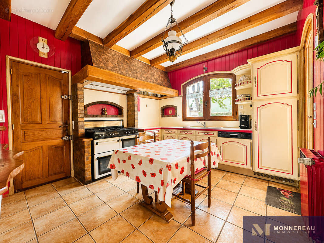 Maison à MESCHERS-SUR-GIRONDE