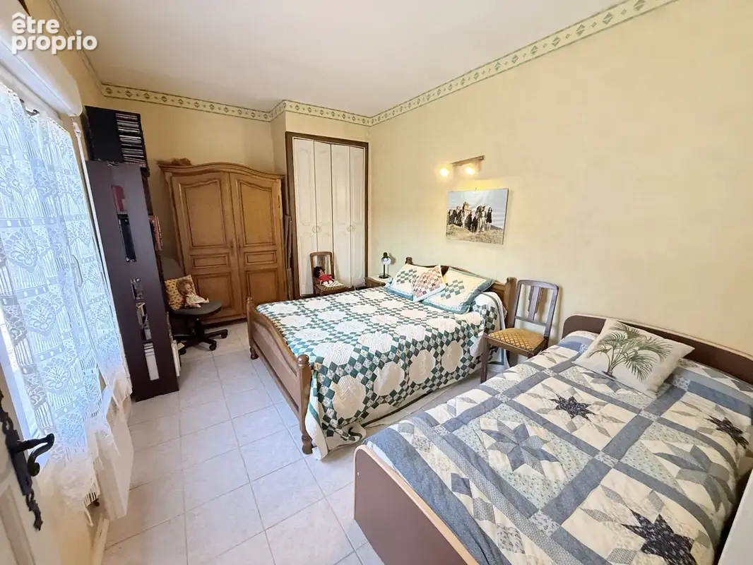 Maison familiale avec piscine, deux logements et photovoltaïques - photo 3