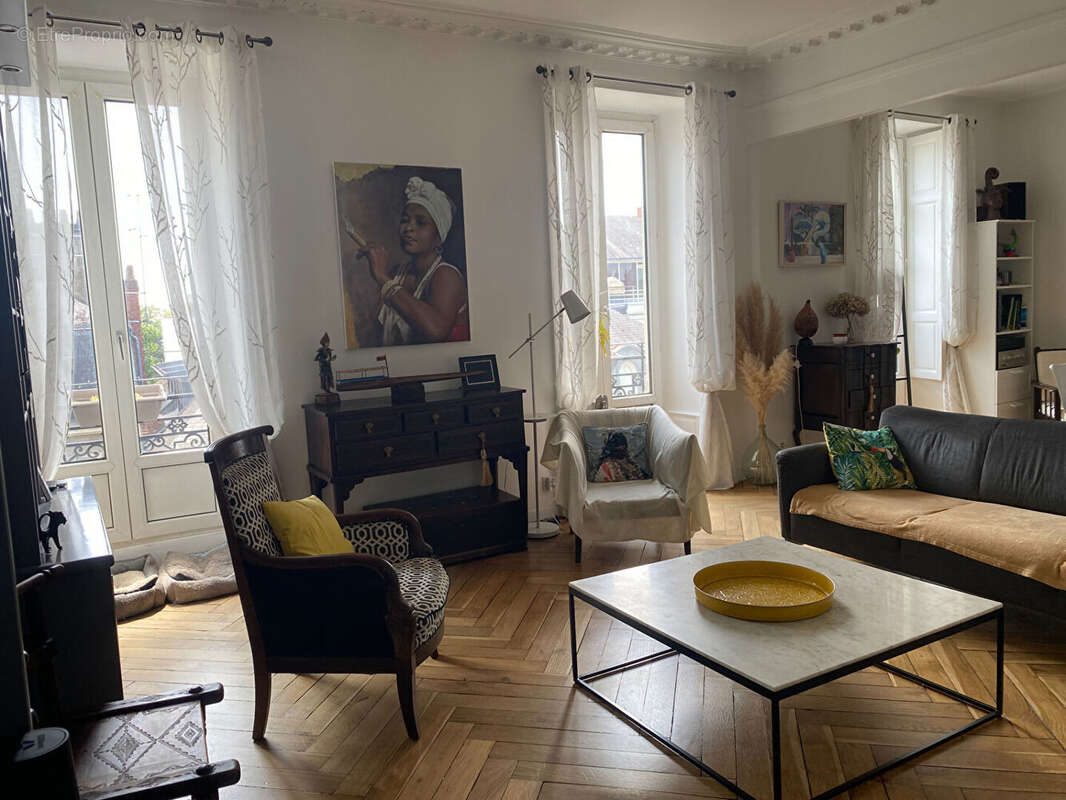 Appartement à NANTES