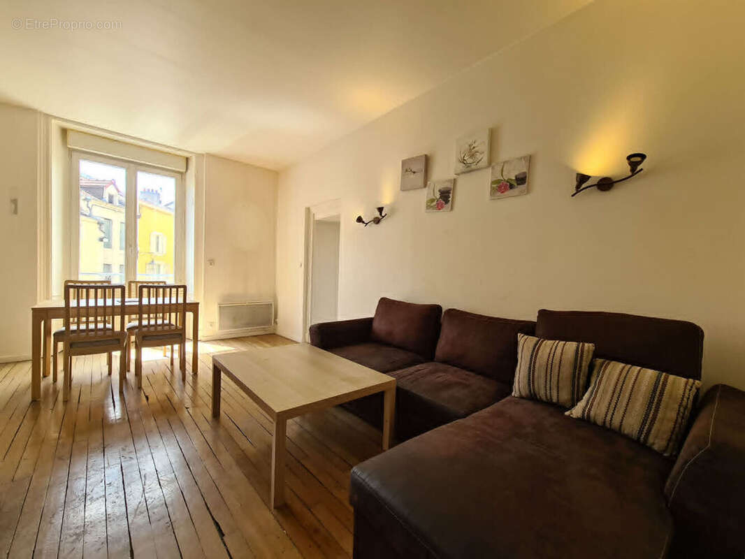 Appartement à CHAUMONT